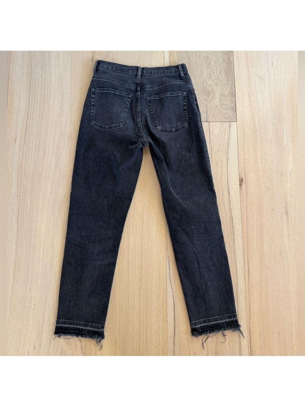 Everlane High Rise Straight Jeans Faded Black Size 26 Ankle - Picture 4 of 6